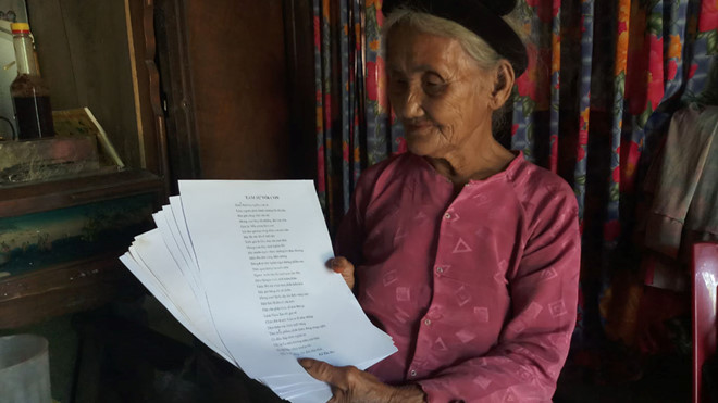 Thanh Hóa tặng bằng khen cho cụ bà 83 tuổi xin thoát nghèo - ảnh 2